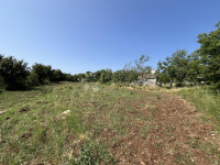 OKOLICA VIŠNJANA, GRADBENIŠKO ZEMLJIŠČE NA ŽELENI LOKACIJI