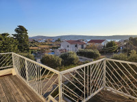 OTOK RAB, BARBAT - Apartma s teraso in pogledom na morje