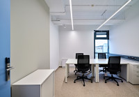 Pisarniški prostor v Feniks Ljubljana za eno osebo kjer je vse urejeno