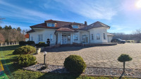 Podeželska vila v kraju Loče, 840.00 m2