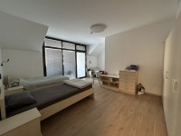 Postelja v dvo ali triposteljni sobi v kraju Postojna, 24 m2