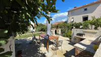 Prodaja - dve hiše na odlični lokaciji s pogledom na morje - Medulin,