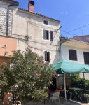 Na prodaju kamena kuća za obnovo – okolica Buja