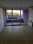 PULA – KOMPLETNO RENOVIRAN STAN 83,37 m² S PARKIRNIM MJESTOM U GARAŽI
