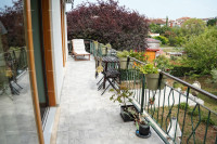 Rovinj. Stanovanje v prvem nadstropju hiše