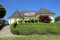 Samostojna hiša z razgledom: Pesnica (Spodnje Dobrenje), 150.00 m2