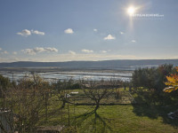 KUPIMO STANOVANJE ALI DEL HIŠE V SEČI ALI LUCIJI