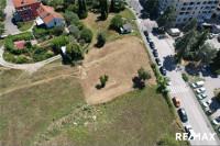 Simonov zaliv, atraktivno zemljišče 250 m od morja