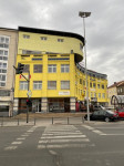 Ulični poslovni prostor, pisarna, v centru Maribora, veliko svetlobe