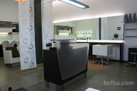 V frizerskem salonu oddam stol v najem frizerki-ju