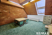 V strogem centru oddamo pisarno