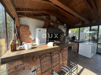 ZADAR, MURVICA – Konoba z bazenom in vrtom!