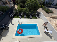 Zadar, Vir - Vila z bazenom v bližini plaže