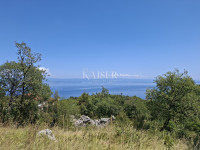 Zazidljivo zemljišče Sveta Jelena, Mošćenička Draga, 1.644m2
