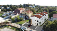 ŽMINJ – prostorno stanovanje v pritličju (Apartma A)