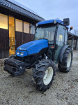 traktor New Holland, T3030