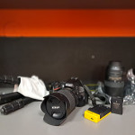 Digitalni fotoaparat Nikon 5100 z opremo