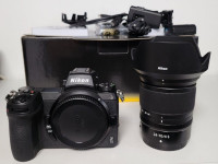 Fotoaparat Nikon Z 7II + objektiv NIKKOR Z 24-70 mm f/4 S / NOVO