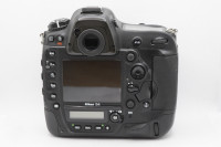 Nikon d4