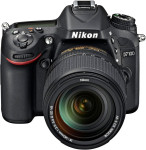 Nikon D7100 + 18-105 VR Kit