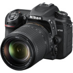 NIKON D7500 in objektivi