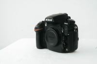 Nikon D800, dobro ohranjen, 47.000 proženj