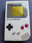 Game Boy DMG v originalnem stanju