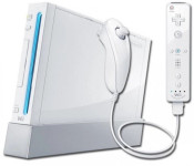 Obnovljen Nintendo Wii bele barve + 2 leti garancije