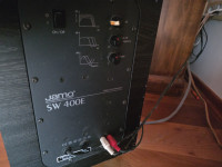 Aktivni bass reflex subwoofer JAMO SW 400e
