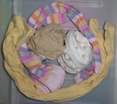 2x tople kakovostne dekliške hlačne nogavice / žabice 134/140, 8-10let