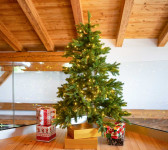 Umetno božično drevo z LED lučkami - VEČ VELIKOSTI - Z DOSTAVO