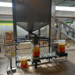 PAKIRNI TEHTALNI STROJ ZA PELETE  NAPRAVA 15 Kg