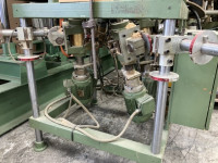 Štiri vretenska vrtalka