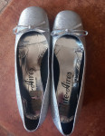 Srebrni svečani čevlji št.38