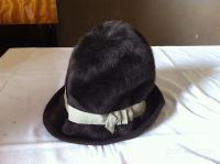 Starinski klobuček, star več kot 80 let, naprodaj