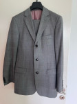 Hugo Boss moska obleka kot nova 100% volna