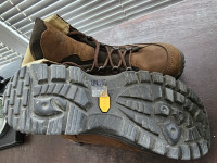 Prodam pohodne čevlje Hanwang, st. 42