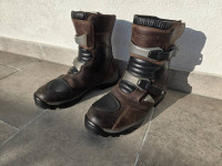 Forma Adventure Low Dry