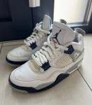Jordan 4 Midnight Navy