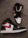 Jordan Nike 43 (niso original)