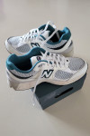 New balance 2002r