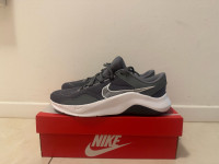 Nike športni copati 43-44