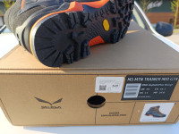 Pohodni čevlji Salewa MTN Trainer Mid GTX M