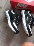 Prodam nove nike superge št:42