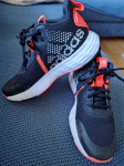 Adidas, dekliški športni copati, št 36