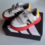 adidas Mickey Mouse št:27