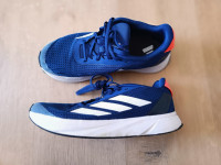 Adidas športni copati 40