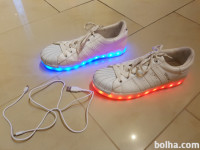 Adidas superstar LED vel 40