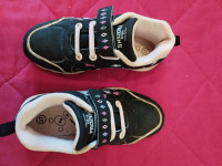 Adidaske št 27