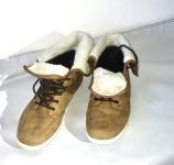 čevlji gležnarji zimski viktory 42 št.